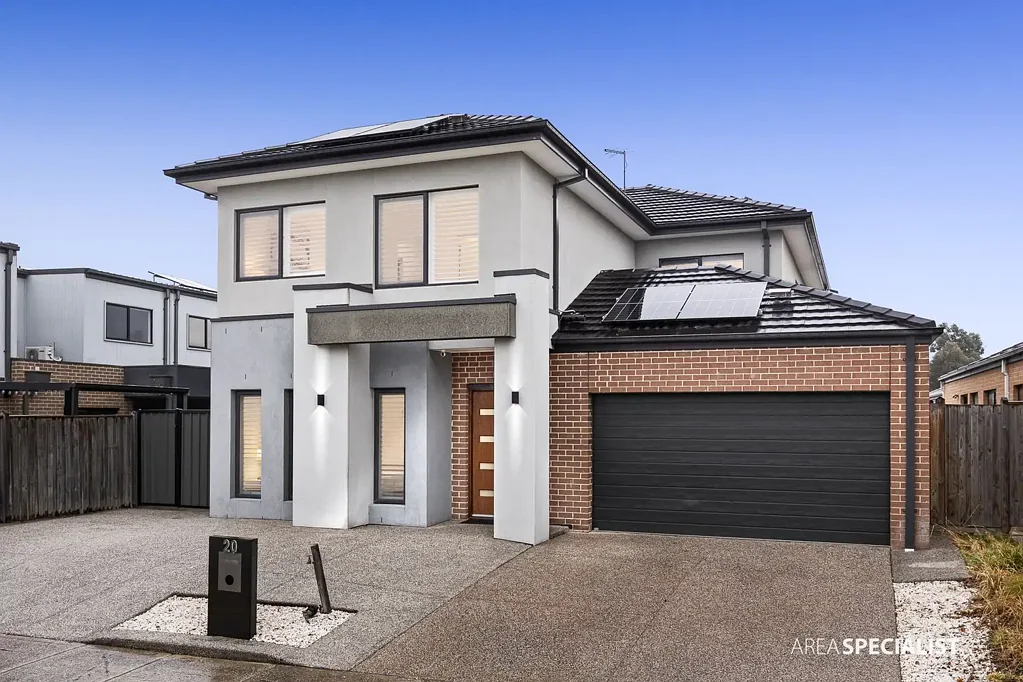Williams Landing 6ਬੈੱਡਰੂਮ The Brief- Contemporary Family Excellence in the Heart of Williams Landing with walking distance to Train Station and Shopping Centre!