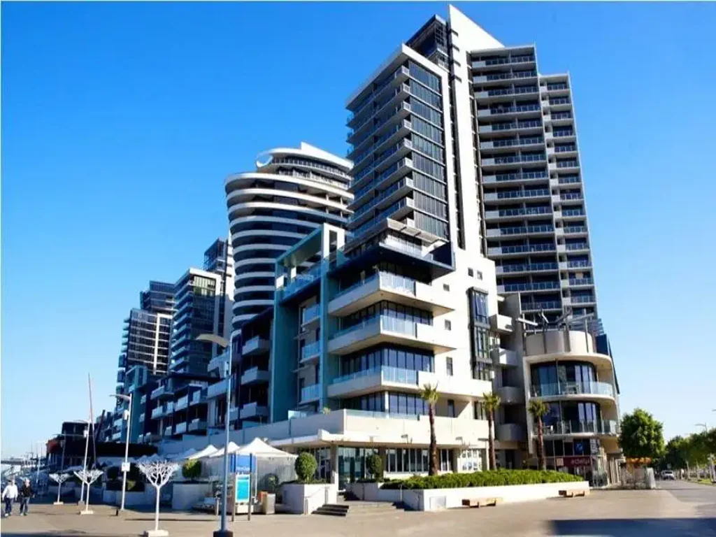 Living by the Harbour