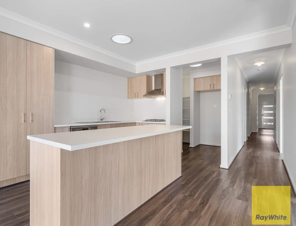 10 Tait Street, Thornhill Park, North West Melbourne, 4 कमरे, 2 बाथरूम, House