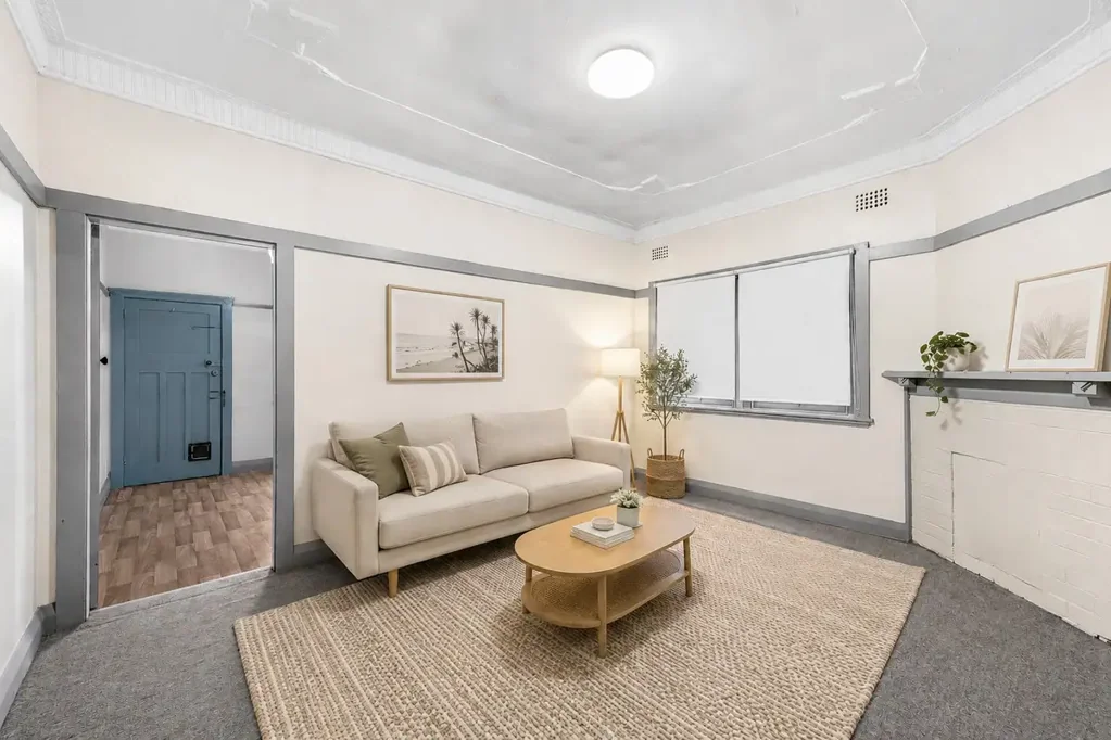 Two Bedrooms & Sunroom within an Art Deco Apartment!