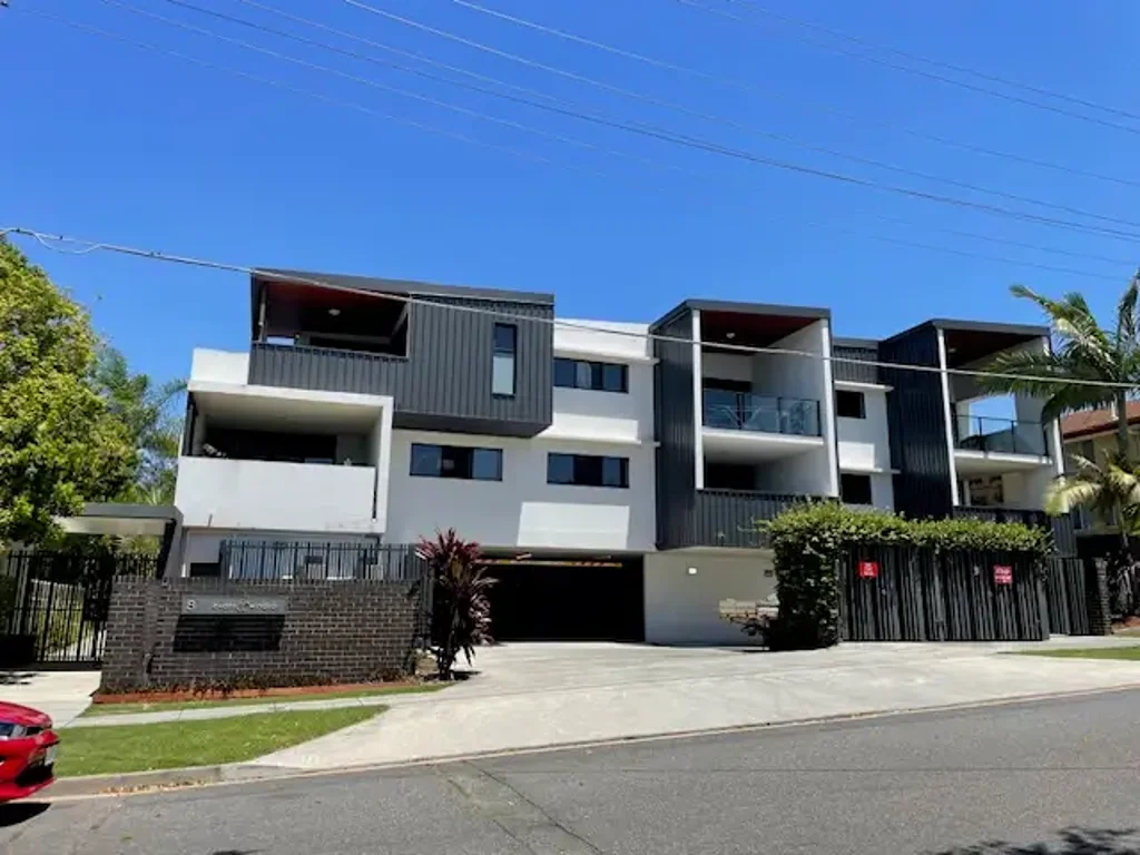 Two Bedroom unit with Balcony with New Carpet