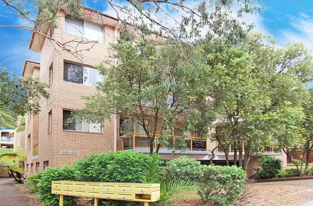 Stylishly Renovated Apartment Offering Space, Comfort & Unmatched Convenience