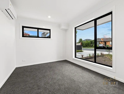 1, 5 & 7/1 Railway Parade, Deer Park, Western Melbourne, 3 Schlafzimmer, 2 Badezimmer, House