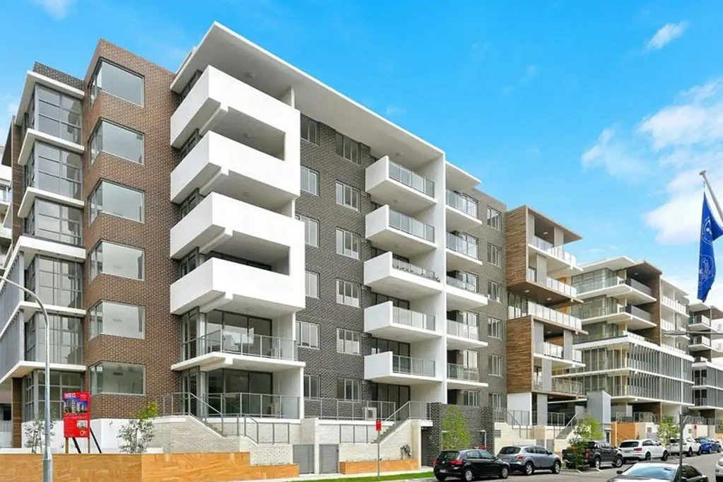 Two Bed Apartment with Superior Location ! ! !