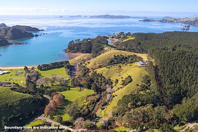 Kaeo Elevated landholding by the sea