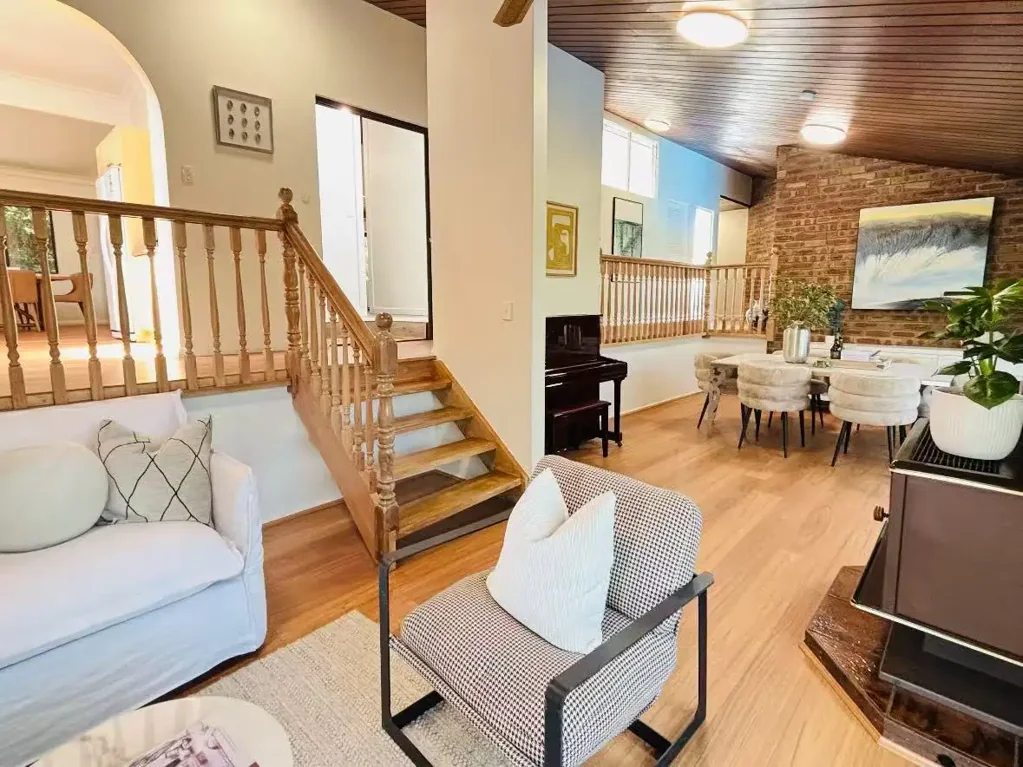 Hornsby 5 Slaapkamer Resort-Style Family Living with Private Tennis Court