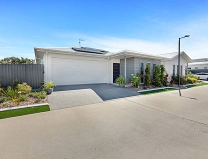 52/835 Boat Harbour Drive, Urangan, Wide Bay, 3 침실, 2 욕실, Lifestyle Property