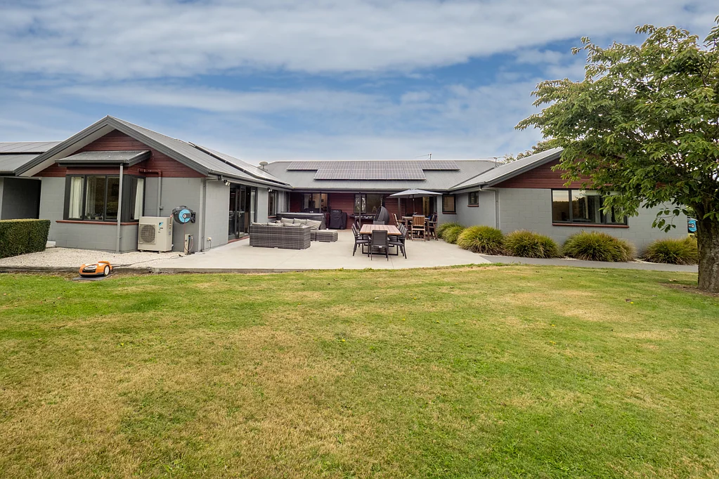 Dunsandel  Convenience, Productivity and Comfort - 30ha