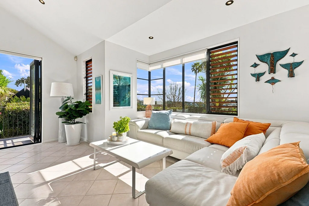 Castor Bay 4બેડરૂમ Freehold & Fabulous Family Living - Castor Bay