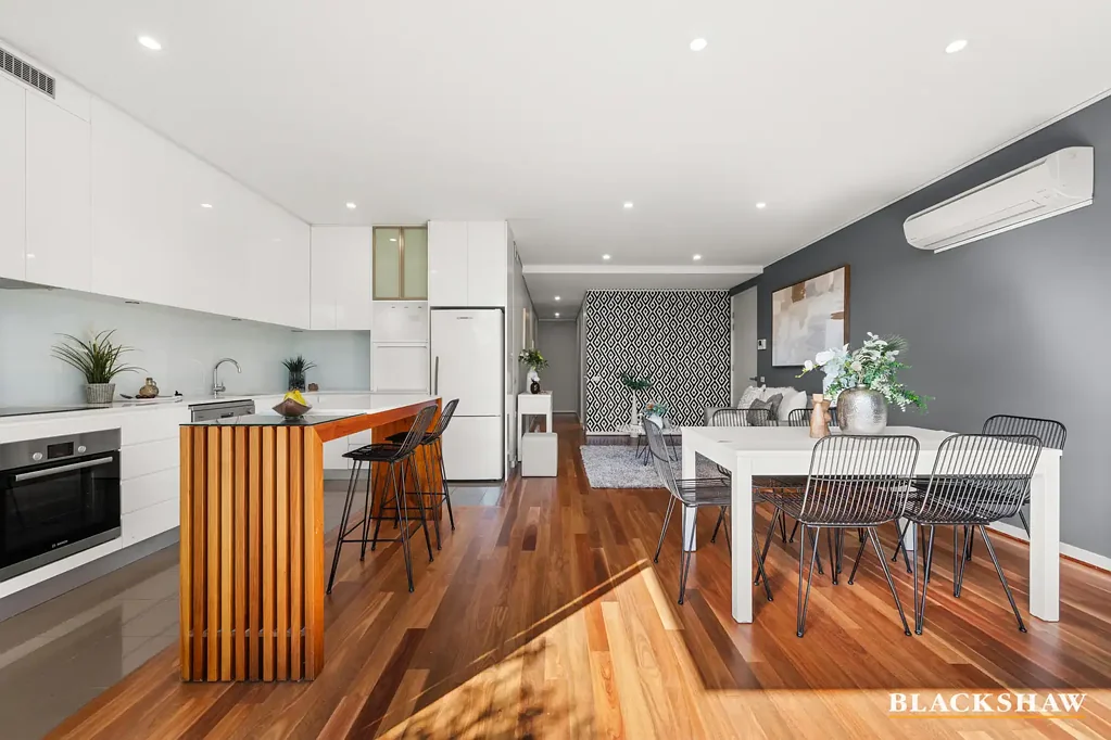 2/139 Blamey Crescent, Campbell, ACT 2612