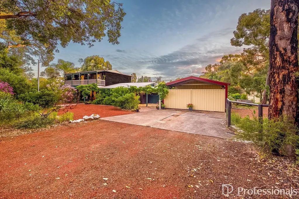 16 Narla Retreat, Stoneville, WA 6081