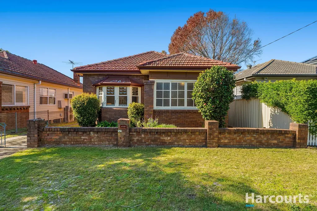 17 Hinkler Street, Mayfield, NSW 2304