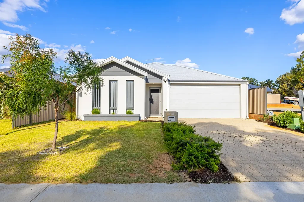 46 Haywire Avenue, Whitby, WA 6123
