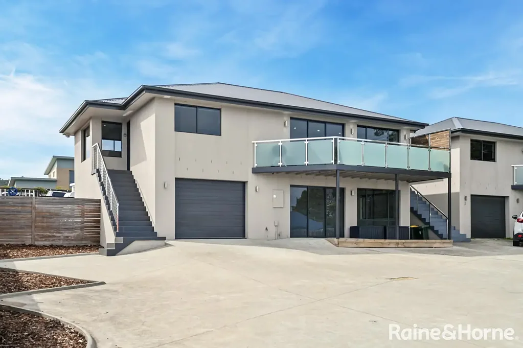 1/32 Horsham Road, Oakdowns, TAS 7019