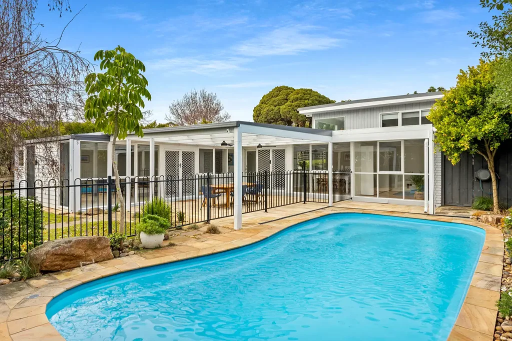 Mount Martha 4Kwarto Light-filled and Inviting, Easy Living for Growing Families