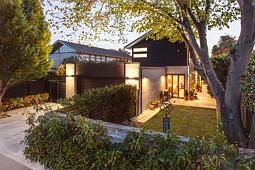 21A Devonport Lane, Merivale
