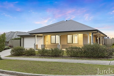 North Rothbury 4Moenga Elevated Family Living in the Heart of Huntlee