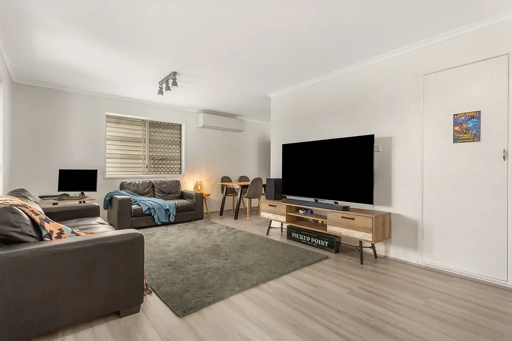 Underwood 3房 Underwood 黄金地段的宽敞家庭住宅 Spacious Family Living in a Prime Underwood Location