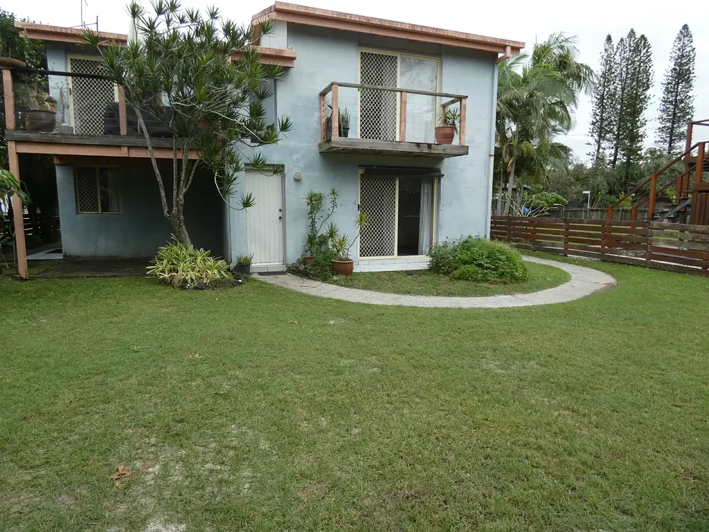 Ground floor flat in South Golden Beach