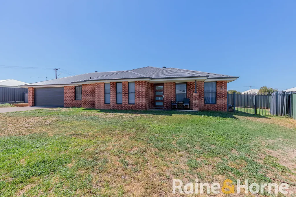 65 Catherine Drive, Dubbo, NSW 2830
