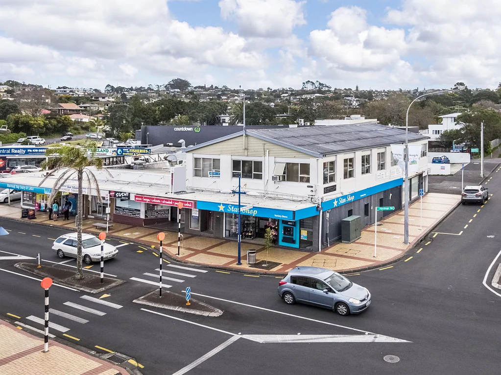 Mairangi Bay Beachside Retail with Village Vibe