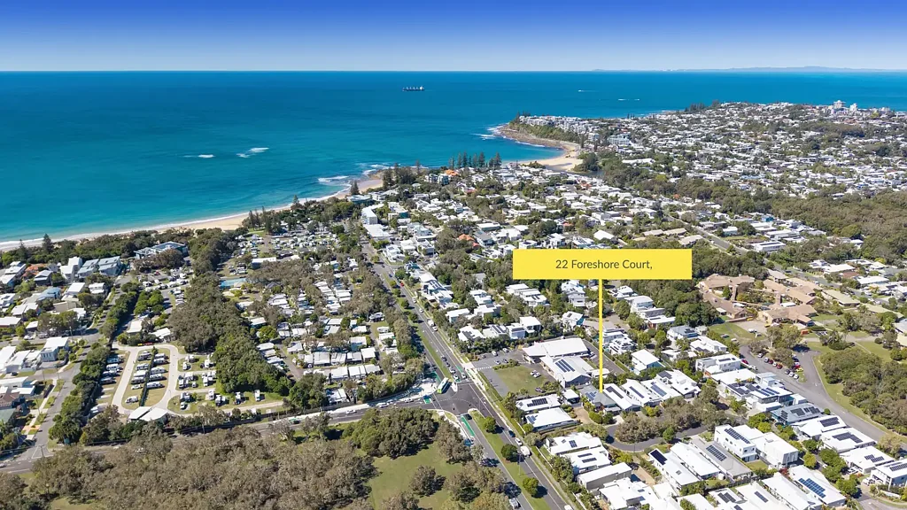 Dicky Beach 4房  Private Contemporary Beachside Home in a Priceless Location