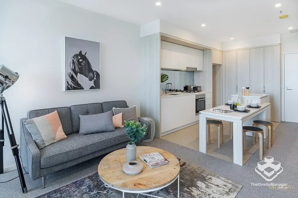 Modern 1 Bedroom Unit with Large MPR