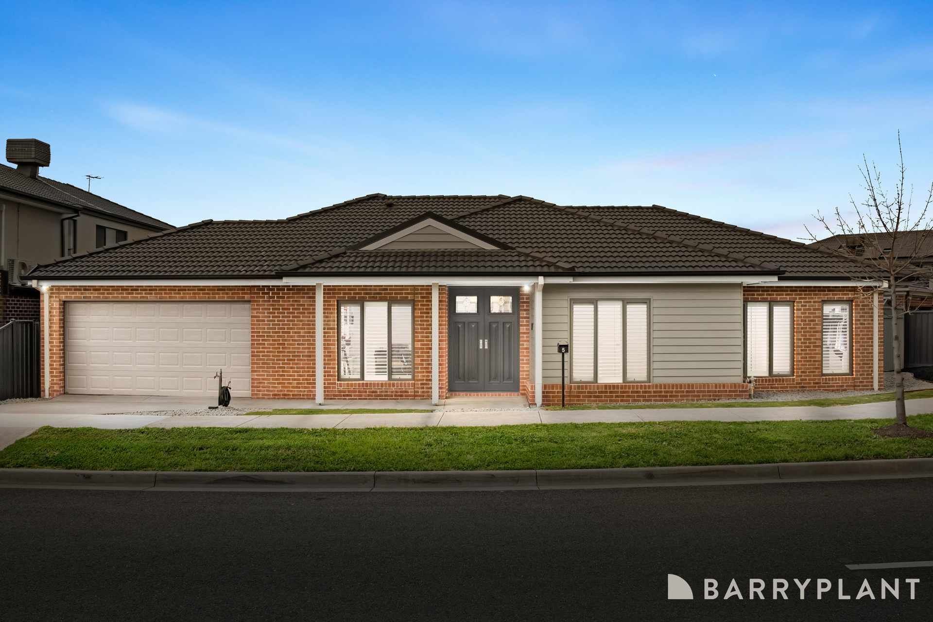 5 GRADDAKA TCE, SOUTH MORANG VIC 3752, 0 habitaciones, 0 baños, House