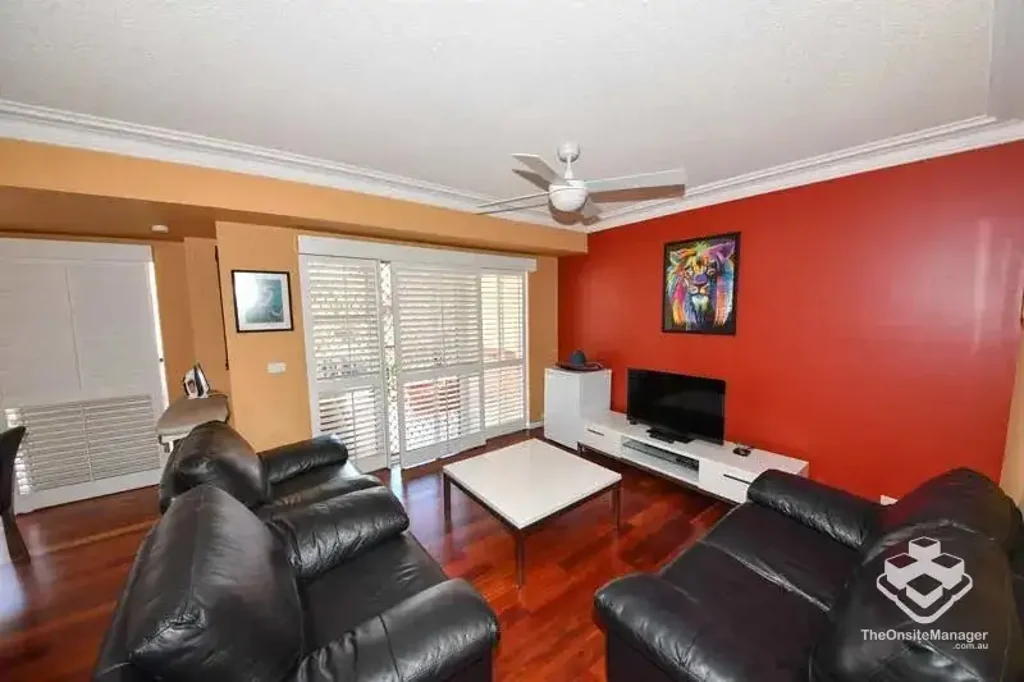 Fully Furnished 3-Bedroom Apartment in the Heart of Toowong