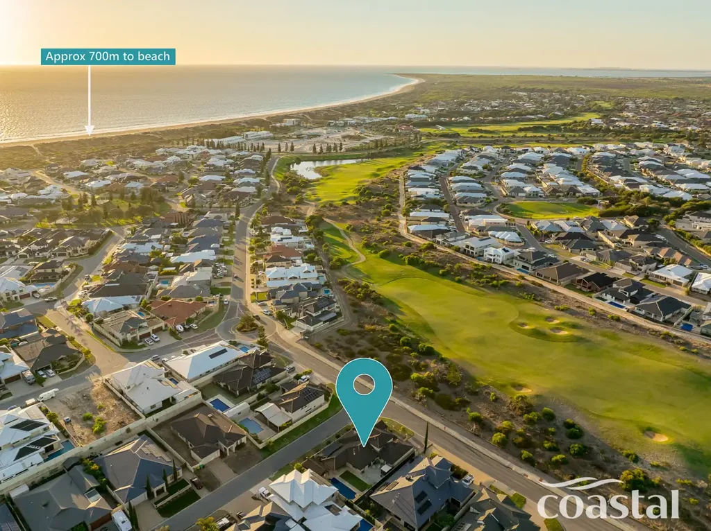 52 Bancoura Parkway, Secret Harbour, WA 6173