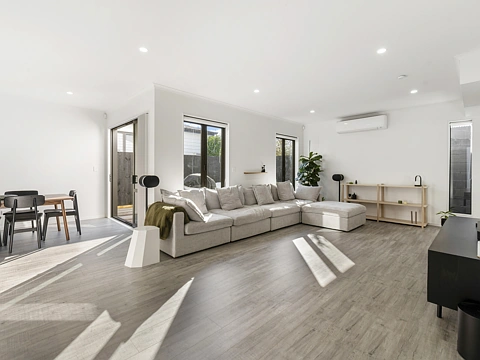 Onehunga 4房  Modern Comforts at 204c Church Street