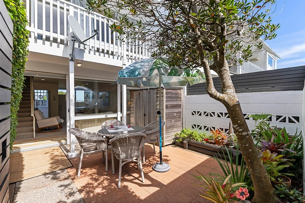 Northcote 2Zimmer Elevated 60s Charm in a Prime Location