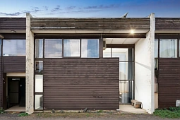 5/8 Beasley Avenue, Werribee
