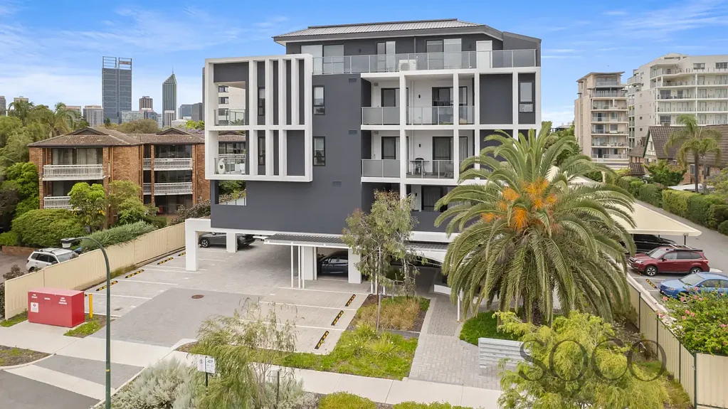15/11 Melville Parade, South Perth, WA 6151