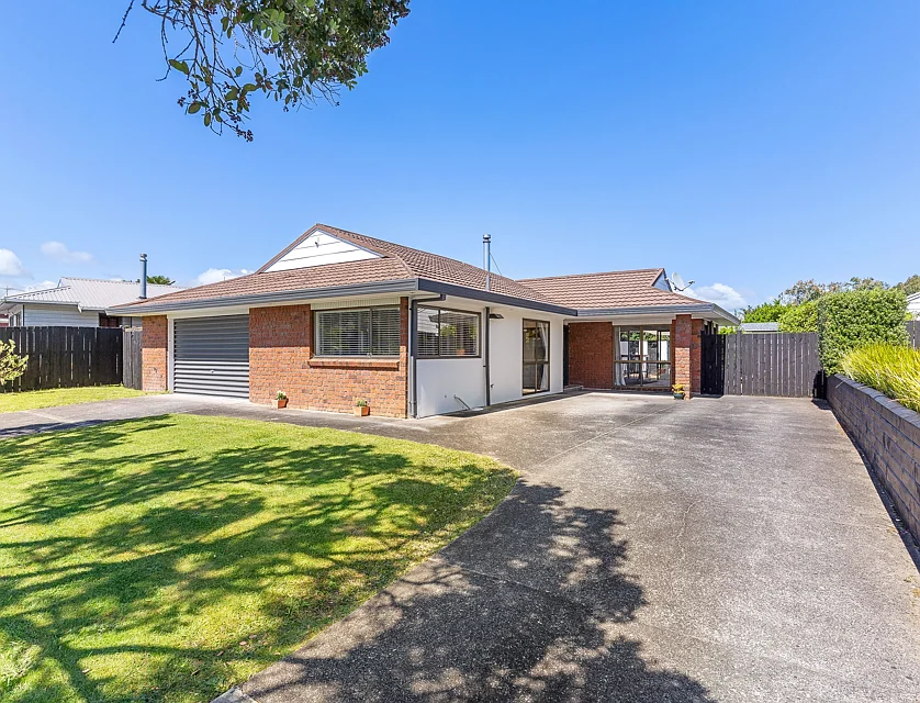 162 Carnoustie Drive, Wattle Downs, Manukau City, 4 chambres, 2 salles de bain, House