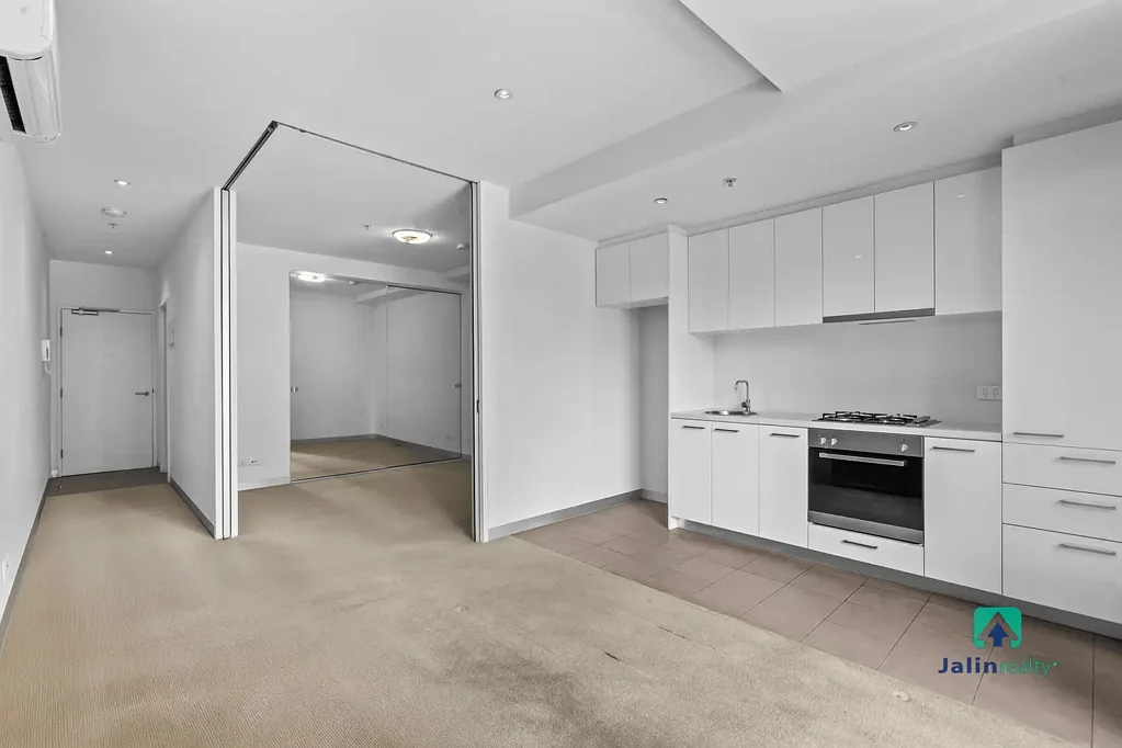 Southbank 1房 Southbank核心地 城市景观壮丽 宽敞卧室带柜 自然光线充沛 高品质燃气电器 步行文化娱乐明珠 The Ideal Option For both Owner Occupiers and Investors