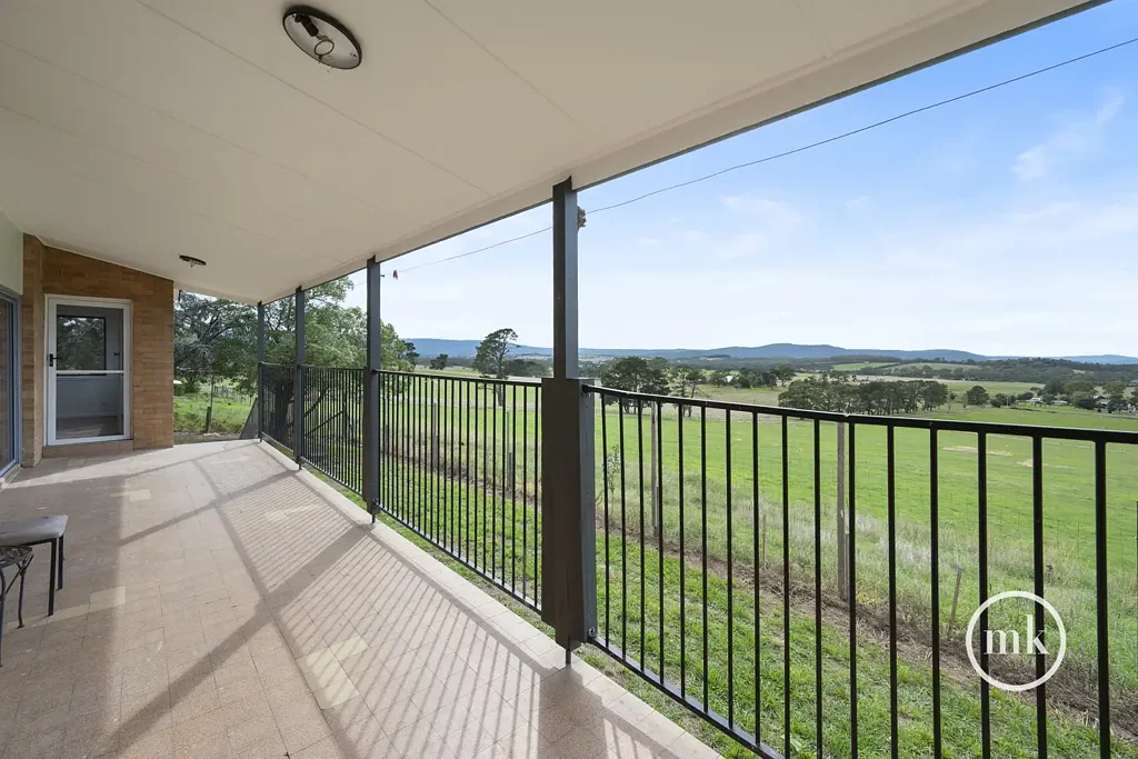 Stunning Renovated Family Home with Expansive Land