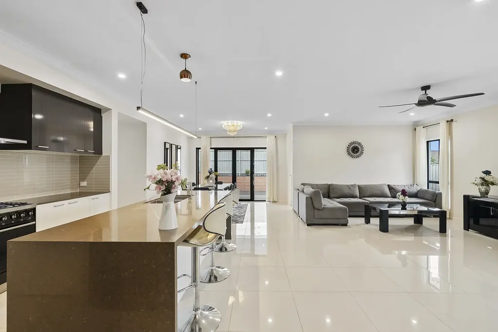 Maudsland 5Zimmer Luxury Single-Level Living with Exceptional Space to Entertain!!!!