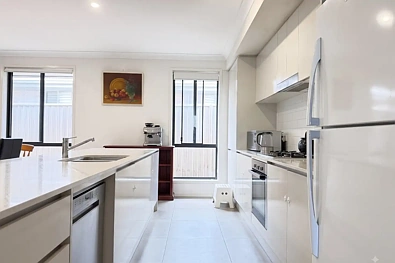 42 Bagnall Street, Gregory Hills, NSW 2557, 4 slaapkamers, 2 badkamers, House