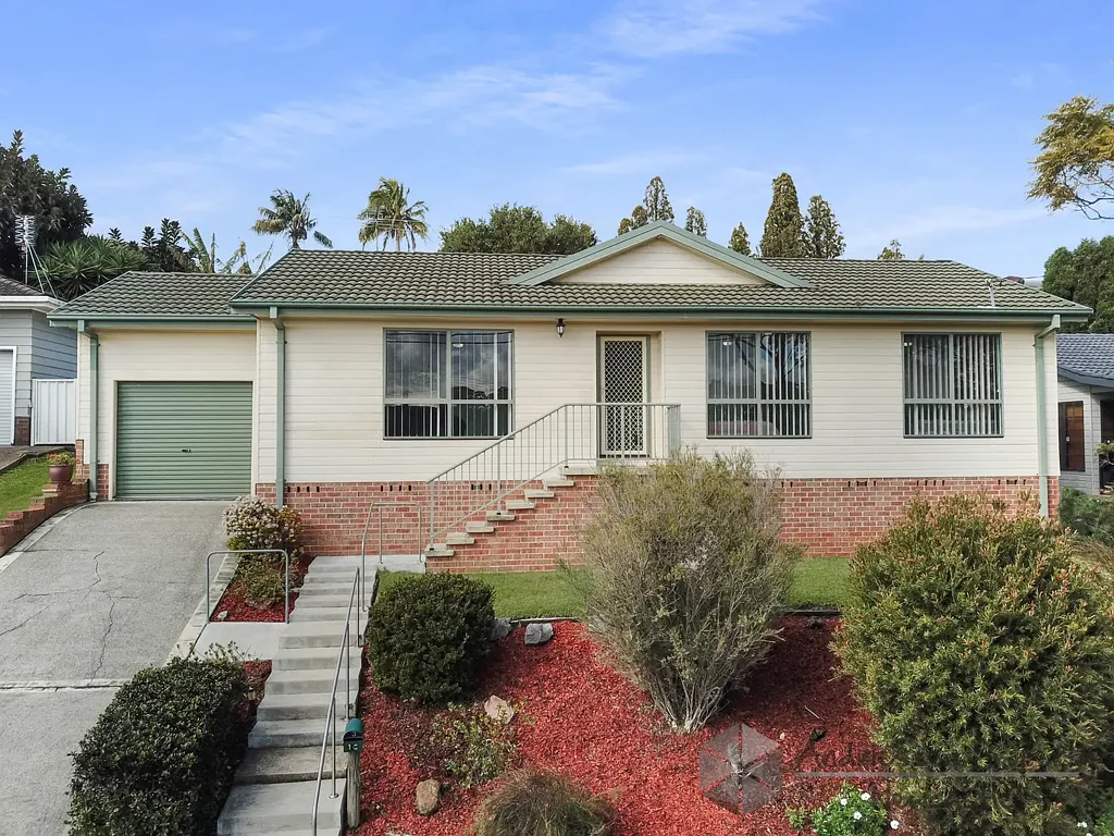 13 Lawson Road, Macquarie Hills, NSW 2285