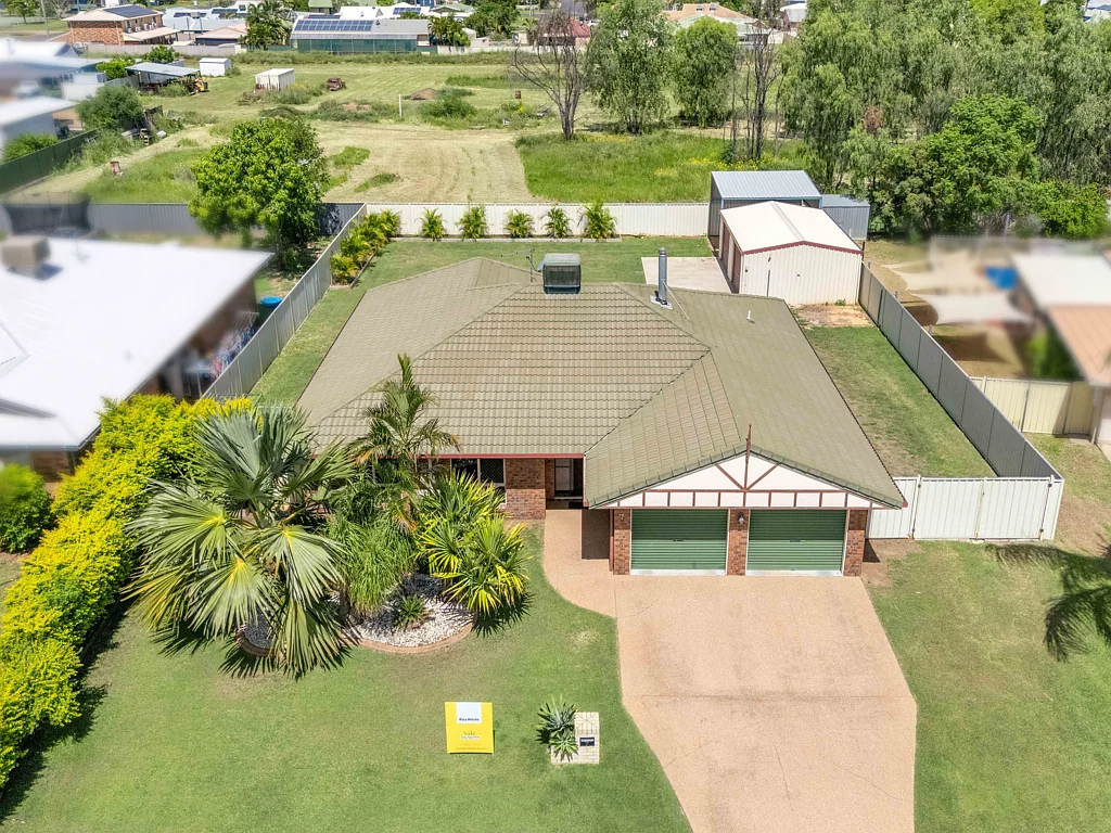 7 Kookaburra Court, Emerald, QLD 4720