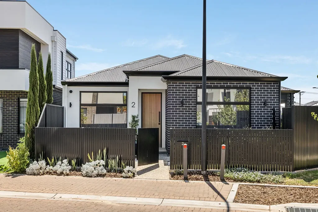 2 Grangeville Lane, Woodville West, SA 5011