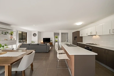 40 Fred Pham Crescent, Doolandella, QLD 4077, 4 slaapkamers, 2 badkamers, House