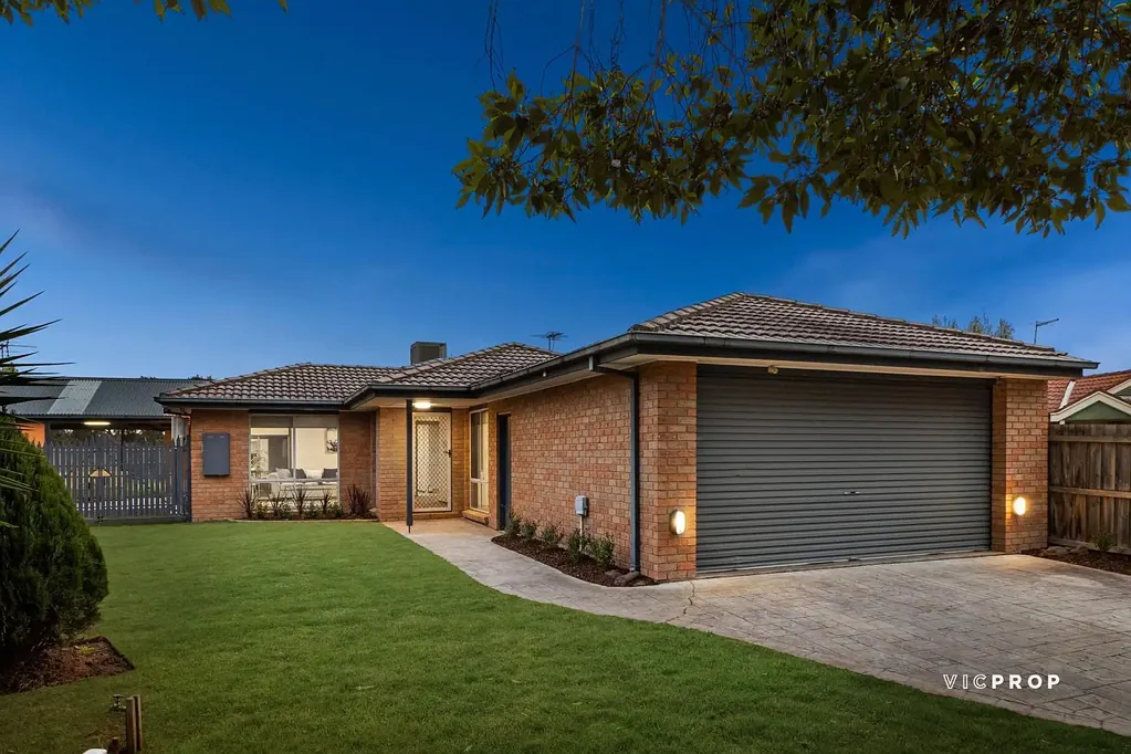 Ferntree Gully 4Zimmer Spacious Family Living on 797m²