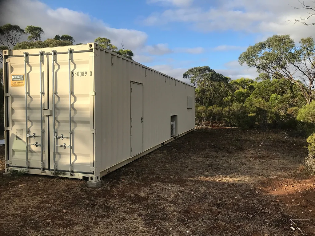 Cunliffe Scrub Block with Optional Shipping Container