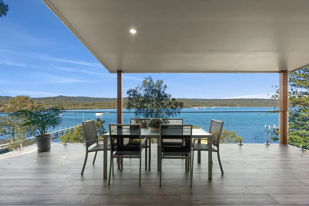 Kincumber South 6Kwarto Expansive Views - Unmatched Entertaining