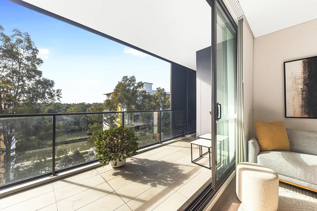 505/104-106 Caddies Boulevard, Rouse Hill, NSW 2155