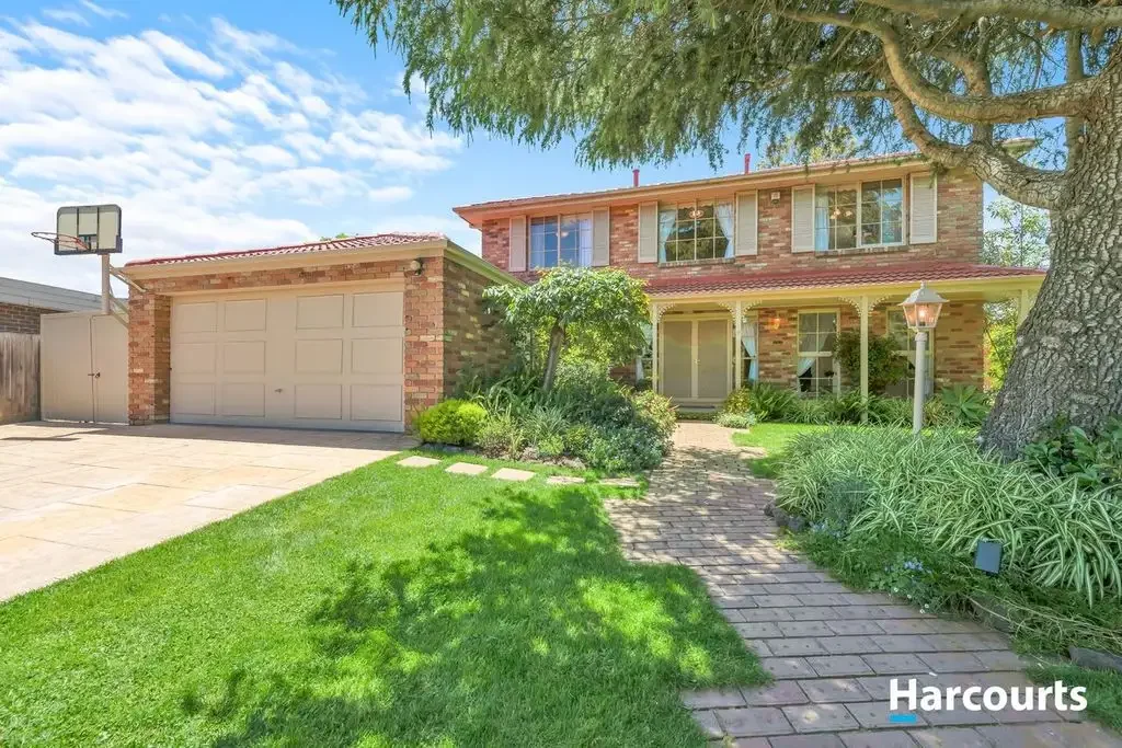 Vermont South 5कमरा Trusted Craftsmanship with Inter-generational Appeal