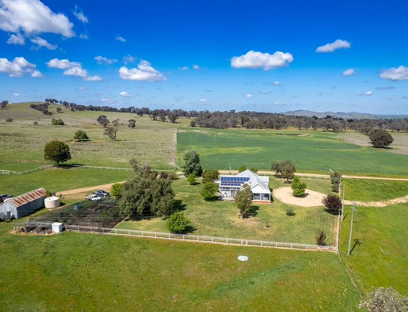 1150 Frogmore Road, Boorowa, South Coast, 4 Bedrooms, 2 Bathrooms, Lifestyle Property