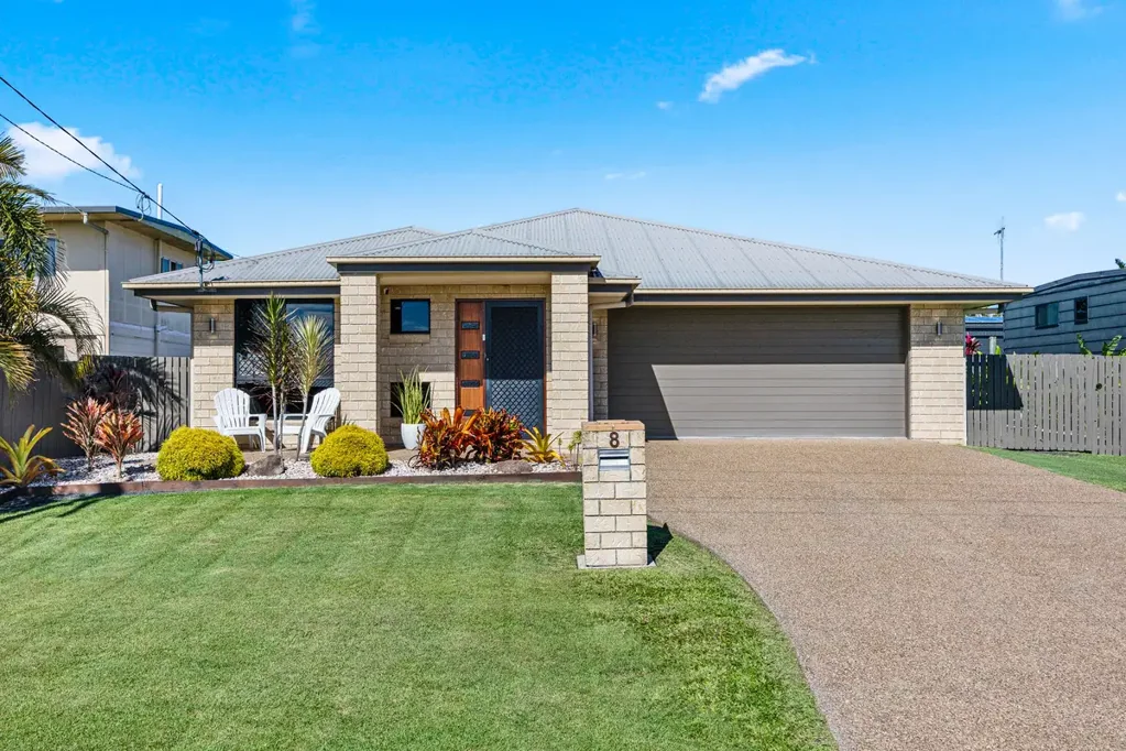 8 Jensen Drive, Urraween, QLD 4655